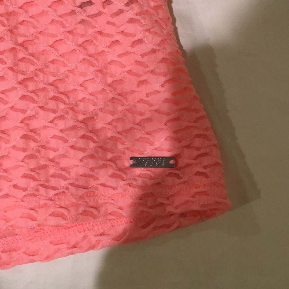 pink top - Picture 2 of 4